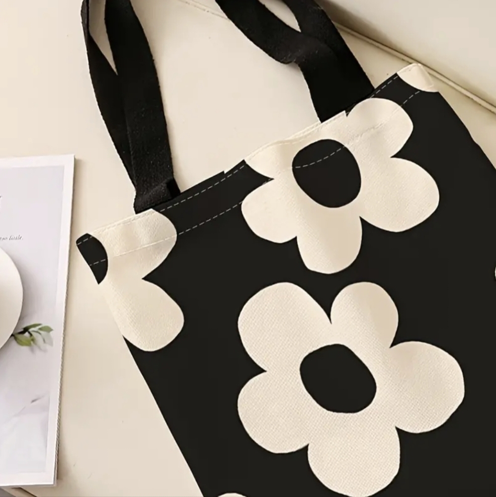 Beach Bag Large Carryall Tote Bags Purse Black White Floral Waterproof Totes - Picture 8 of 8